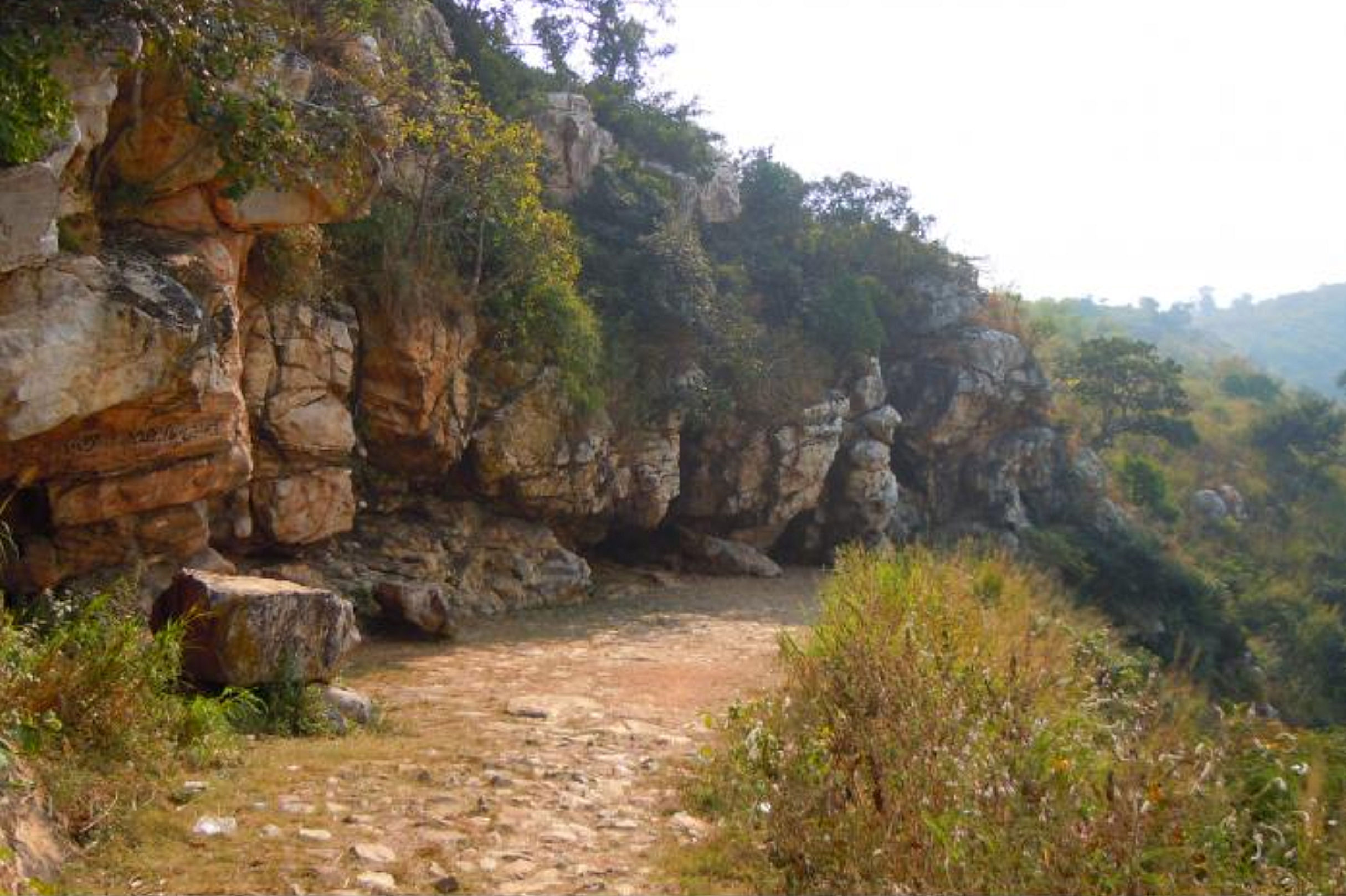 saptaparni-cave-img